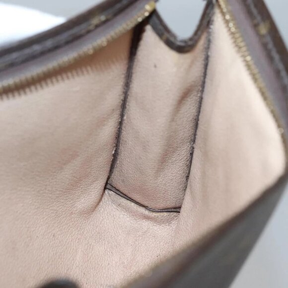 LOUIS VUITTON Monogram Posh Toilette 19 Pouch - Picture 12 of 16